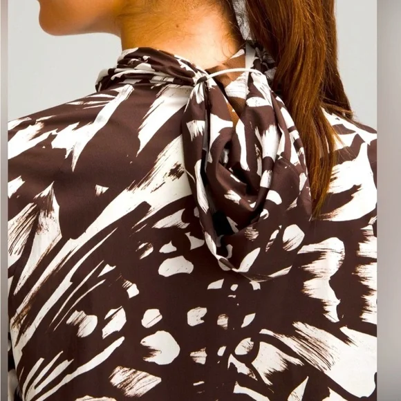 Packlable Run Jacket - Picture 5 of 13